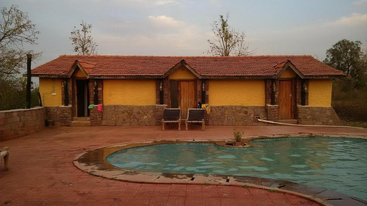 Renest Bandhavgarh Meadows Hotel Tāla Kültér fotó